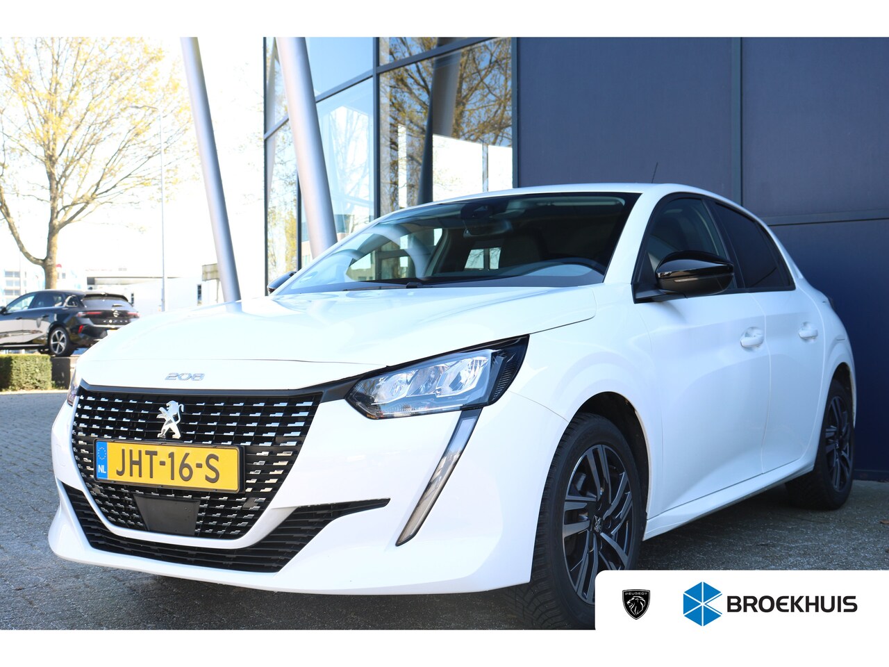 Peugeot 208 - 1.2 PureTech Allure Pack | Trekhaak | Adapt. cruise control | Lichtmetalen velgen | Stoelv - AutoWereld.nl