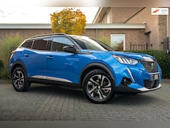 Peugeot 2008 - 1.2 PureTech GT-line 131 PK Aut. Camera Sfeerverl. Half/Leer i-Cockpit LED 17''