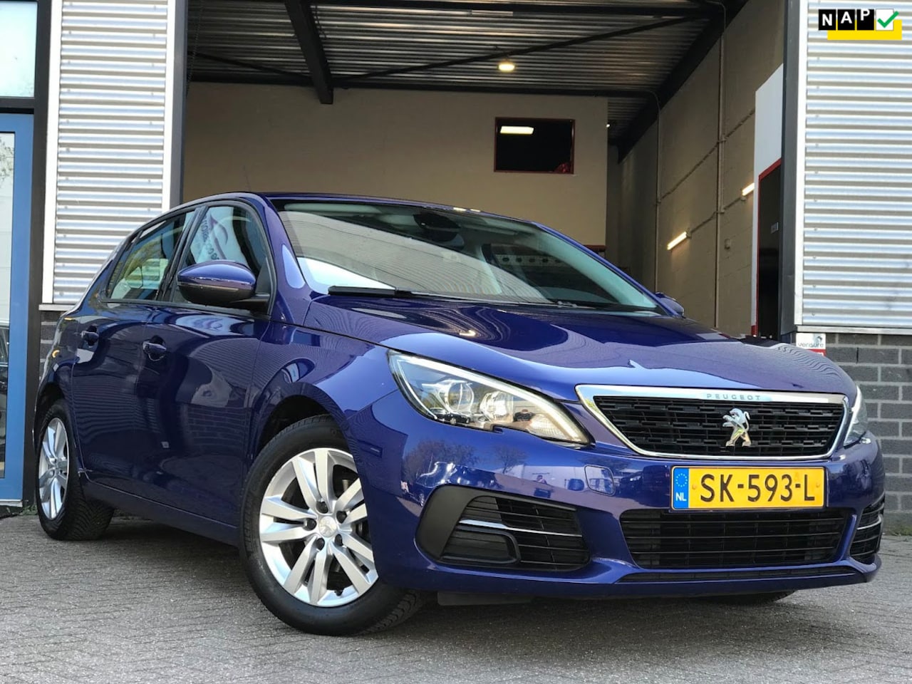 Peugeot 308 - 1.2 PureTech Active|Carplay|Airco|Cruise Control|Nette Auto - AutoWereld.nl