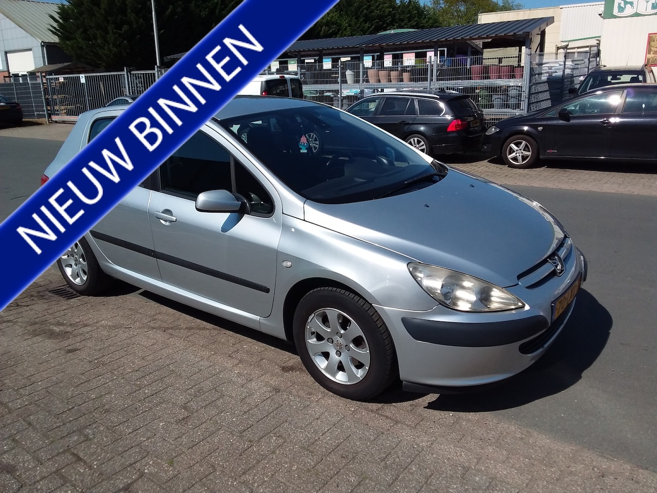 Peugeot 307 - 1.6-16V XT Premium 1.6-16V XT Premium - AutoWereld.nl