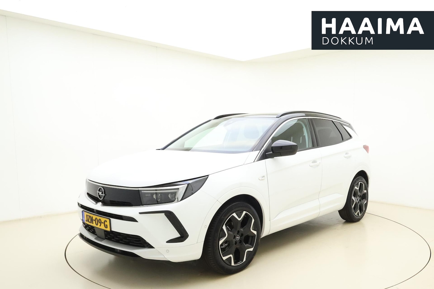 Opel Grandland - 1.2 Turbo Ultimate | AGR - Stoelen | Climate & Cruise Control | 19INCH | Elektrische Achte - AutoWereld.nl