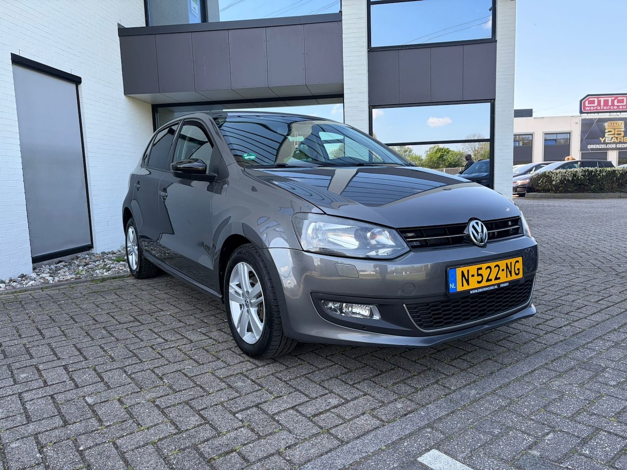 Volkswagen Polo - 1.2 TSI Highline APK CARPLAY PDC MATCH CRUISE 5-DEURS - AutoWereld.nl
