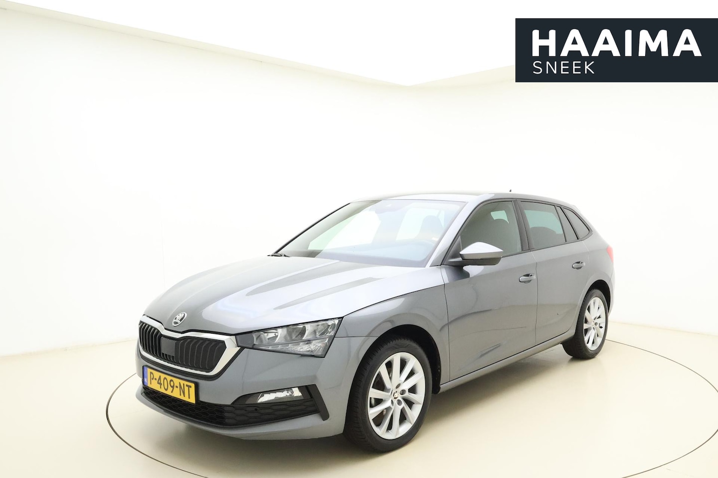 Skoda Scala - 1.0 TSI Sport Business Automaat | Digitale cockpit | Navi | Lichtmetalen velgen | Sportsto - AutoWereld.nl