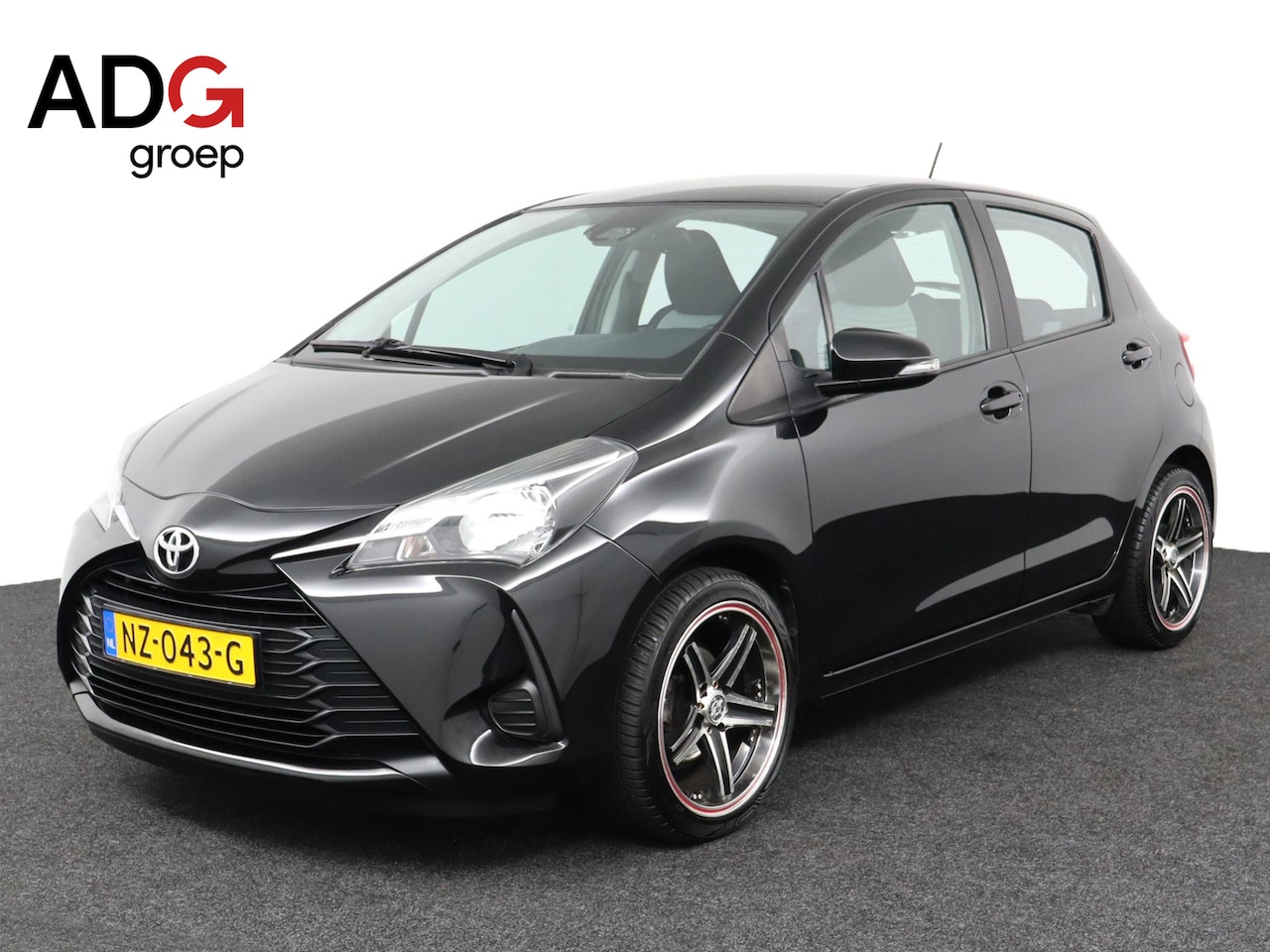 Toyota Yaris - 1.0 VVT-i Comfort | Cruise Control | Airco | All Seasonbanden | - AutoWereld.nl