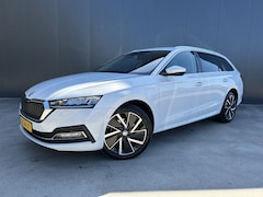 Skoda Octavia Combi - 1.4 TSI iV PHEV 1e EIGENAAR METALLIC VIRTUAL COCKPIT ADAPT CRUISE LED NAVI ECC TREKHAAK