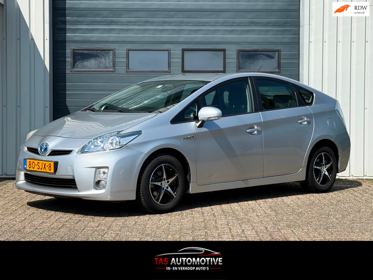 Toyota Prius - 1.8 Aspiration AUTOMAAT / CRUISE / CLIMA / PDC - AutoWereld.nl