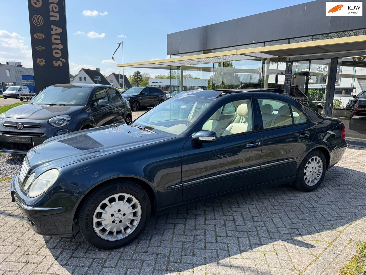 Mercedes-Benz E-klasse - 320 Avantgarde 320 Avantgarde, ORG NL AUTO, DEALER ONDERHOUDEN - AutoWereld.nl