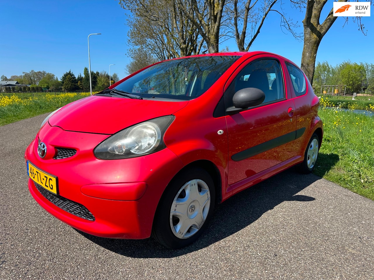 Toyota Aygo - 1.0-12V +|automaat|elektrische ramen| - AutoWereld.nl