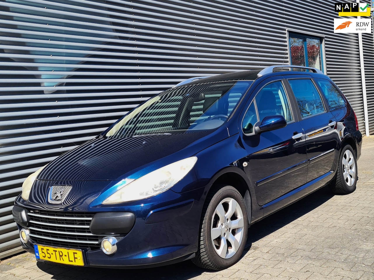 Peugeot 307 SW - 2.0-16V Premium 01-2007 Blauw Metallic - AutoWereld.nl