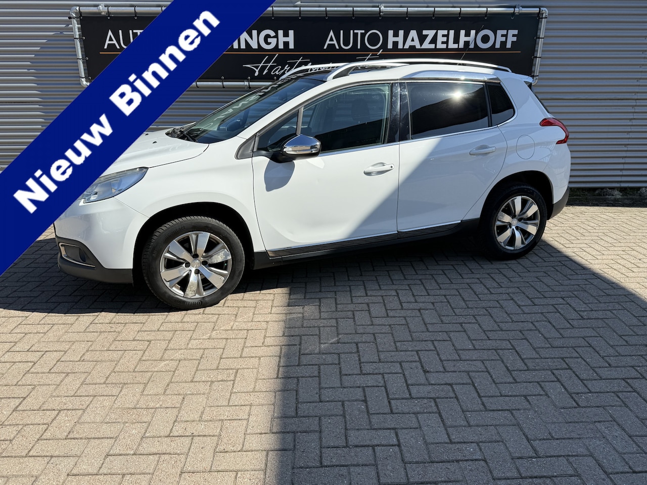 Peugeot 2008 - 1.2 PureTech Allure Automaat!! | PDC Achter | Panoramadak | Clima | Navi | Cruise | Nw DB - AutoWereld.nl