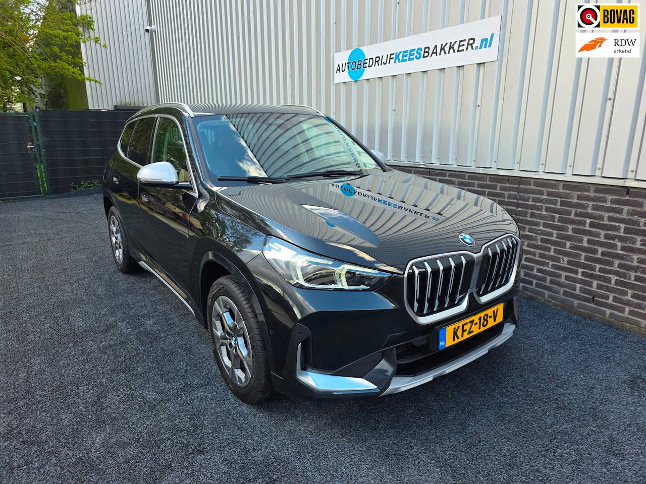 BMW X1 - SDrive18i / Leder / Camera / Keyless - AutoWereld.nl