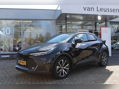 Toyota C-HR - 1.8 HYBRID 140 FIRST-EDITION DODEHOEK DETECTIE KEYLESS STUUR&STOELVERW EL-A.KLEP LED DAB