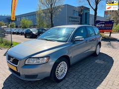 Volvo V50 - 1.6 Momentum - AIRCO - NIEUWE APK - TREKHAAK