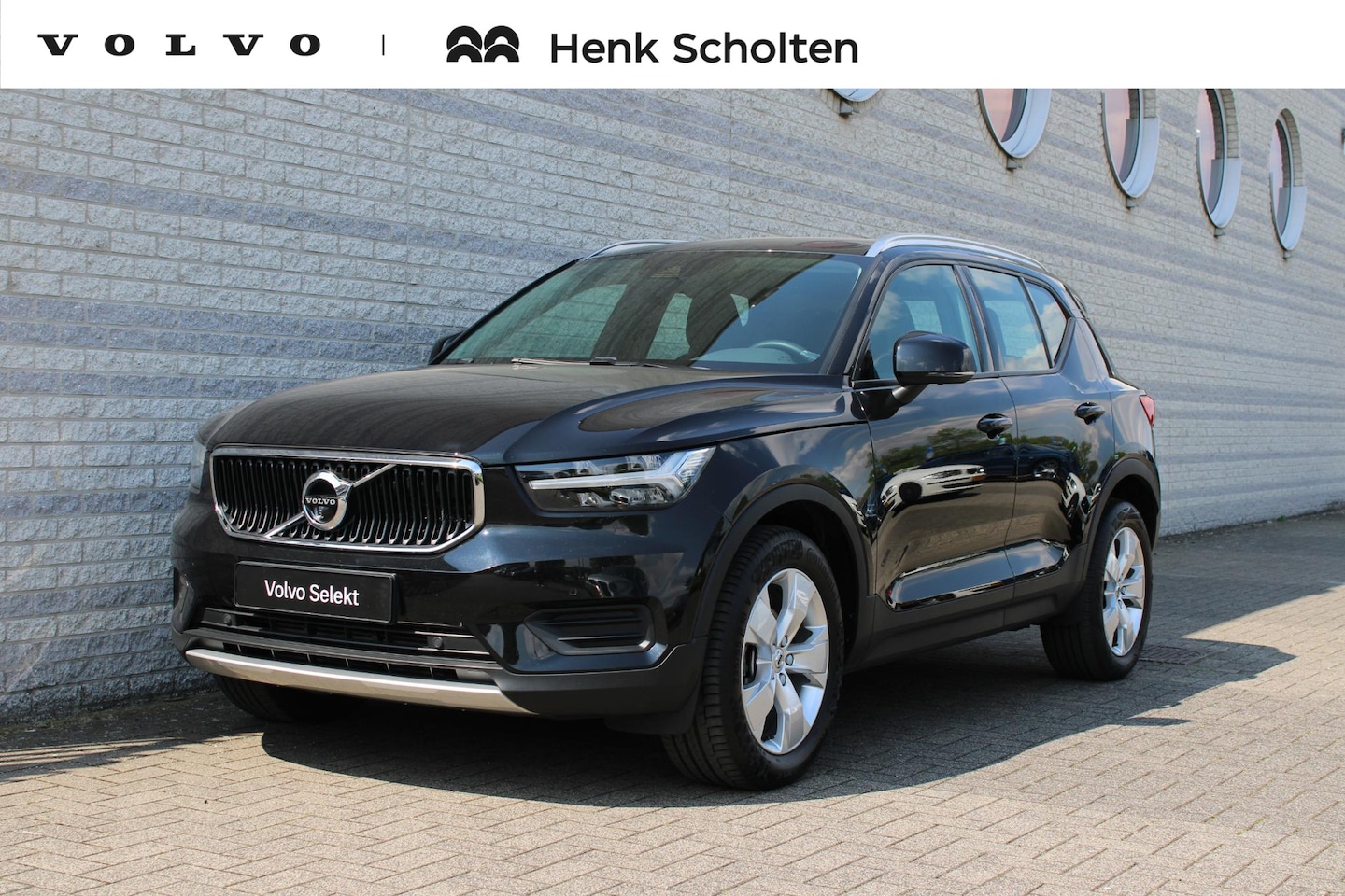Volvo XC40 - T2 Momentum Business | Adaptieve cruise control | 360 graden camera | Apple carplay/Androi - AutoWereld.nl