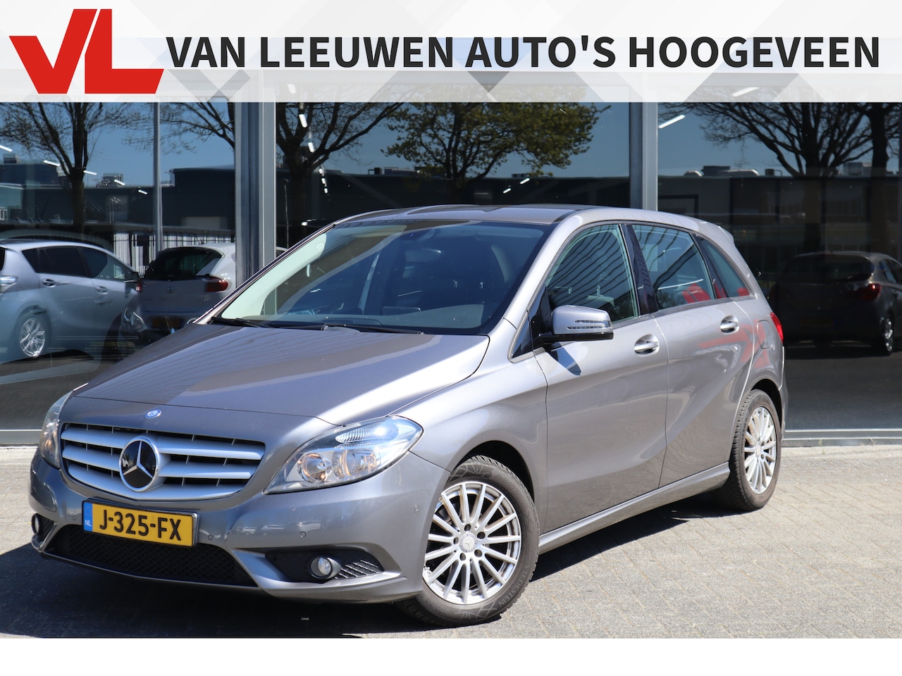 Mercedes-Benz B-klasse - 180 | Trekhaak | Rijklaar | Extra set wielen | - AutoWereld.nl