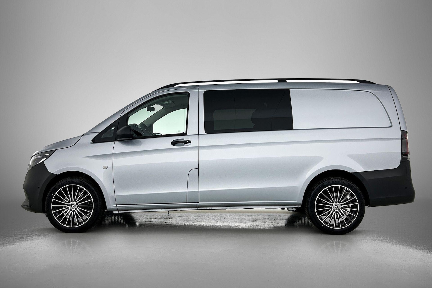 Mercedes-Benz Vito - 116 Diesel L2 Automaat Mixto Dubbel Cabine | Airco | Stoelverwarming | Parkpilot | Dodehoe - AutoWereld.nl