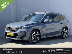 BMW X1 - xDrive30e 326 PK M-SPORT / Fabrieksgarantie tot 05-2028 / Glazen schuif- en kanteldak / He
