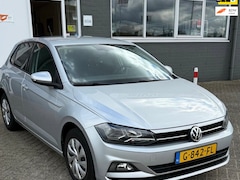 Volkswagen Polo - 1.0 MPI Comfortline van 1ste Eigenaar met bluetooth telefoon en airco