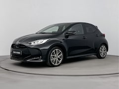 Toyota Yaris - 1.5 Hybrid Executive | half lederen bekleding | Navigatie | 18 inch velgen |