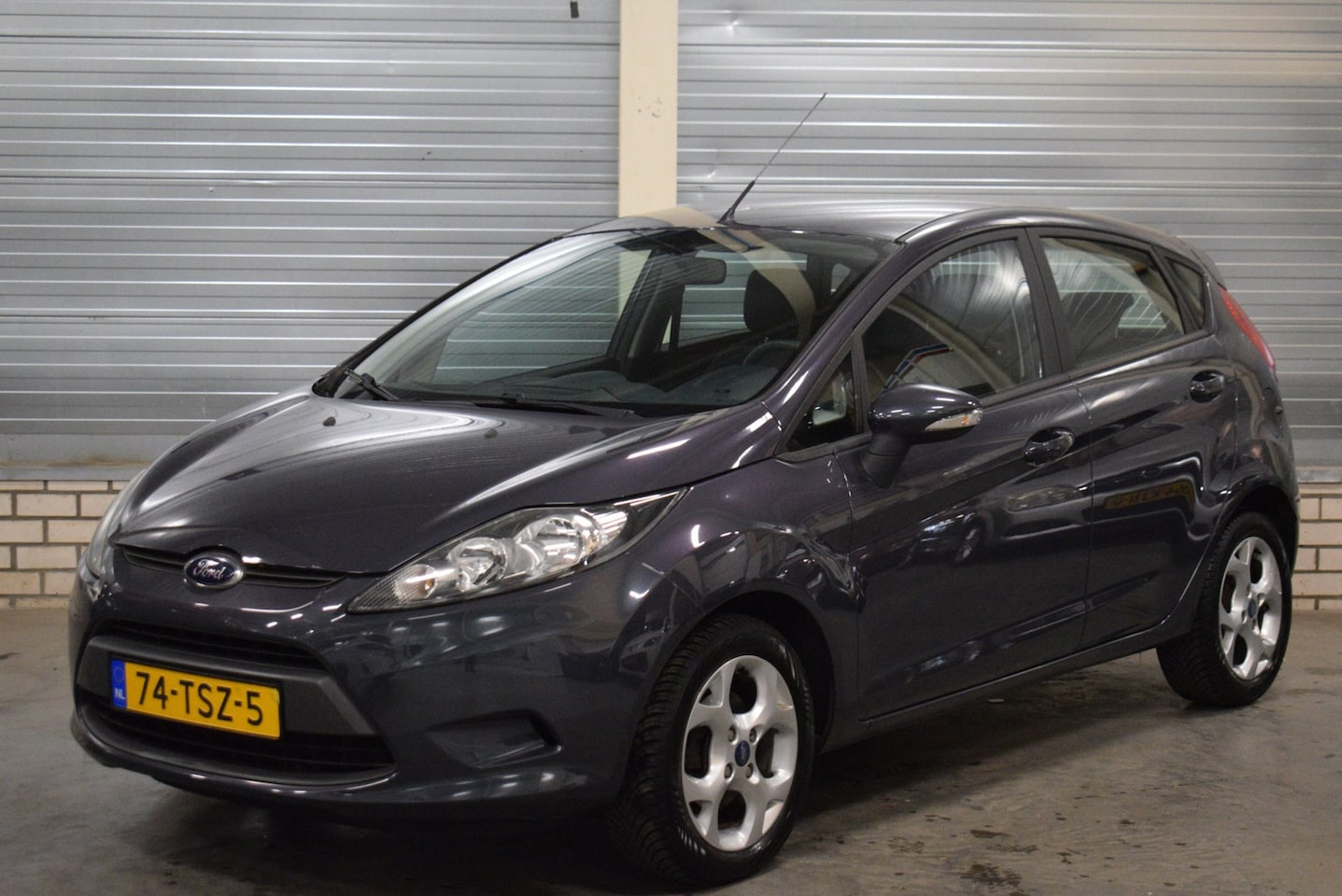 Ford Fiesta - 1.25 Limited 1e Eigenaar Dealer Onderhouden + Airco|LM Velgen| - AutoWereld.nl