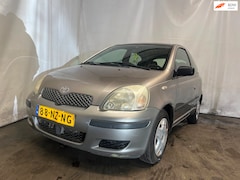 Toyota Yaris - 1.3 VVT-i Idols - Schade