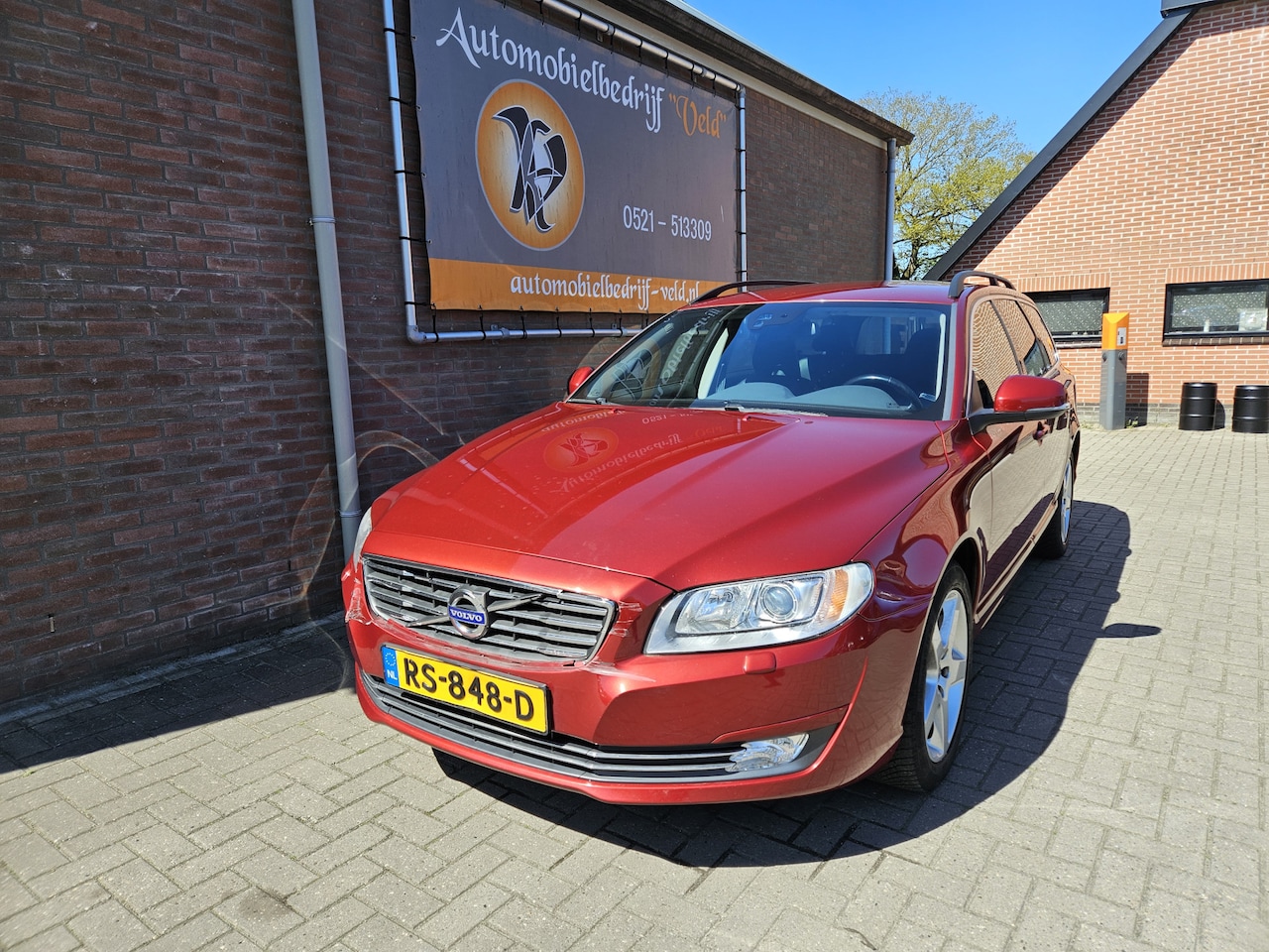 Volvo V70 - 1.6 T4 Summum 1.6 T4 Summum (motor probleem) - AutoWereld.nl