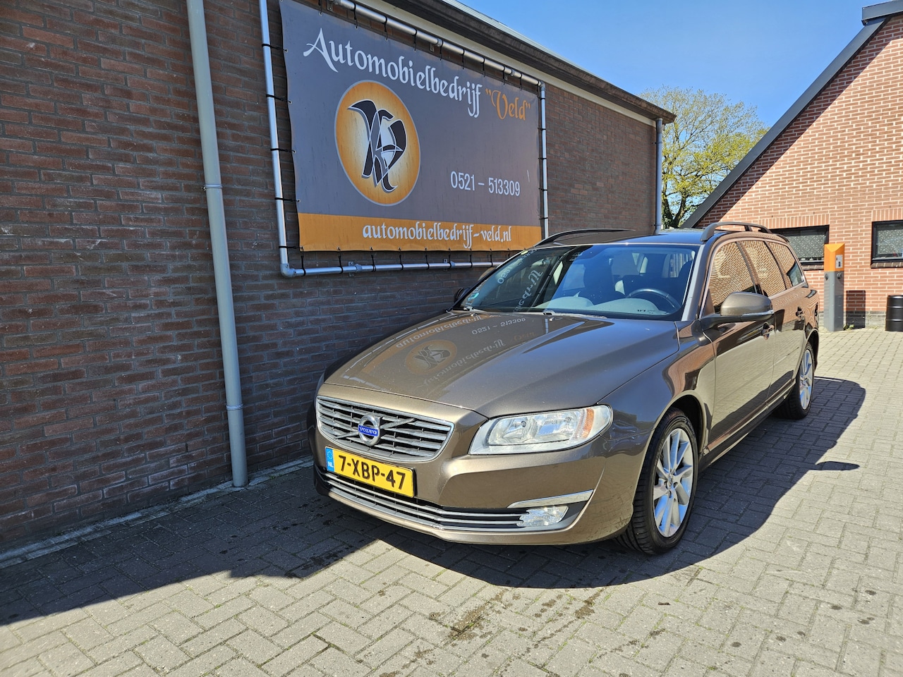 Volvo V70 - 2.0 D4 Nordic 2.0 D4 Nordic+ - AutoWereld.nl