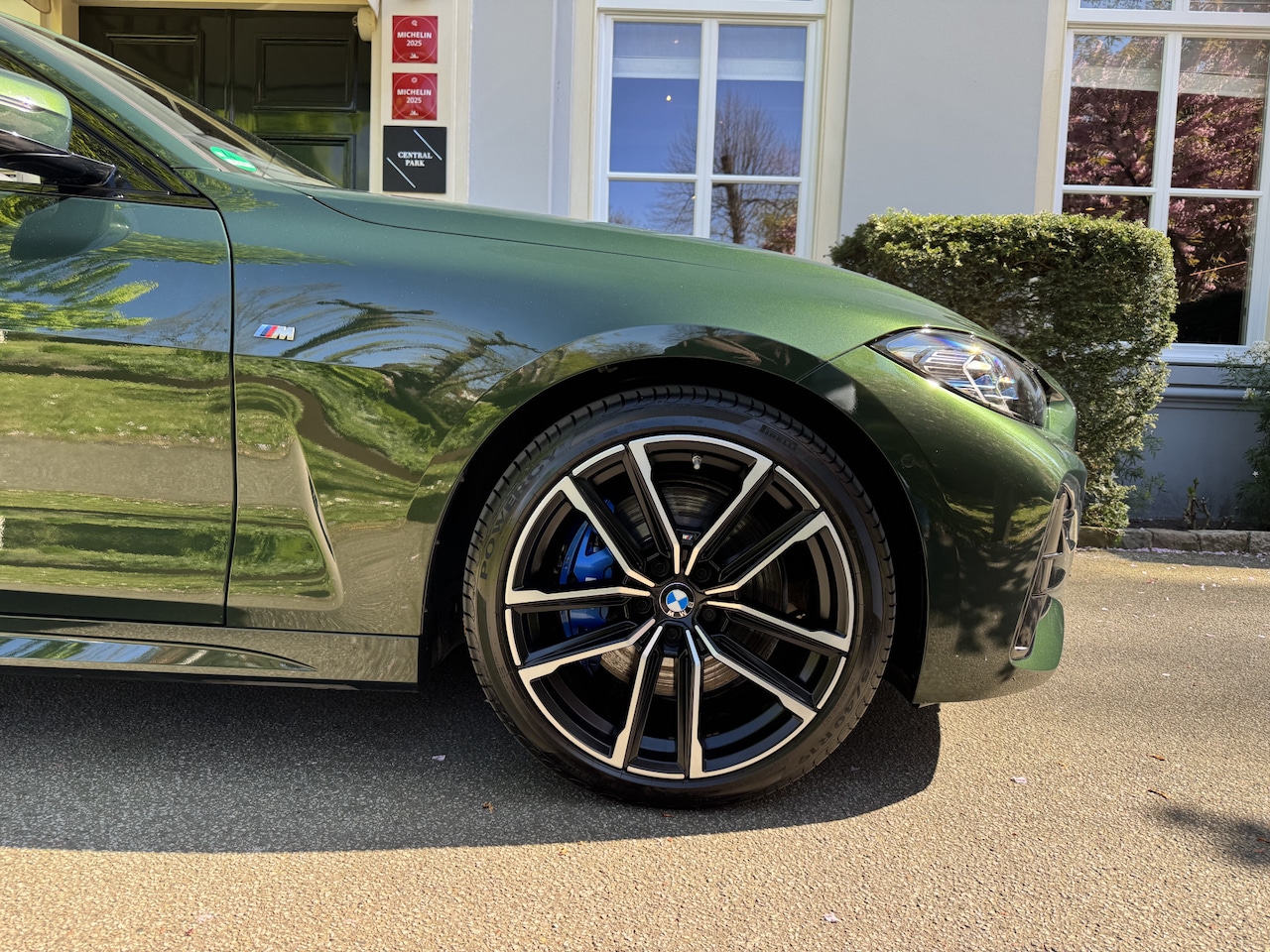 BMW 4-serie Cabrio - M440i xDrive Individual, H/K, Adaptive, Stoelkoeling - AutoWereld.nl