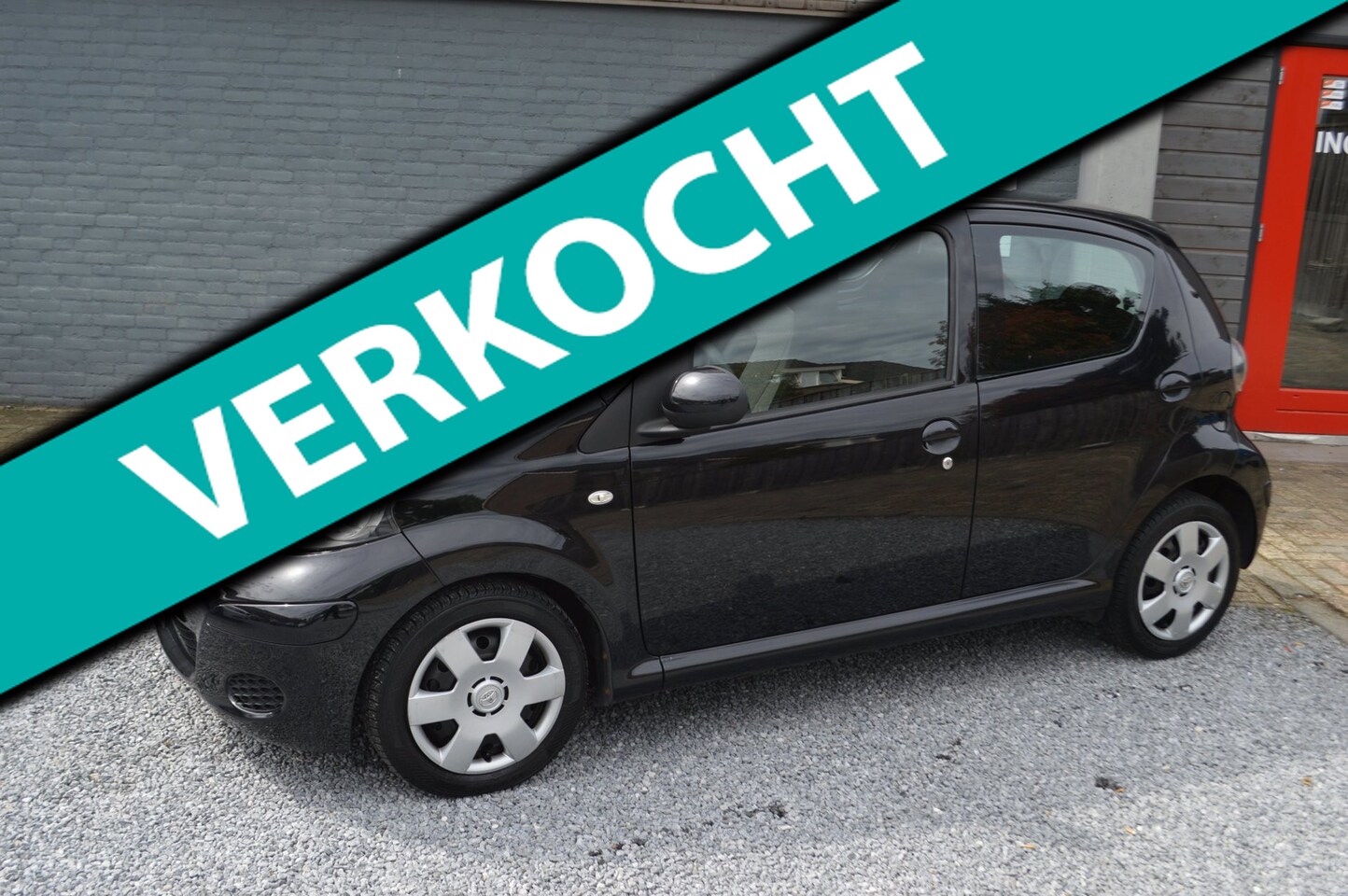 Toyota Aygo - 1.0-12V Access Airco 5Drs Stuurbekrachtiging Jaar Garantie - AutoWereld.nl