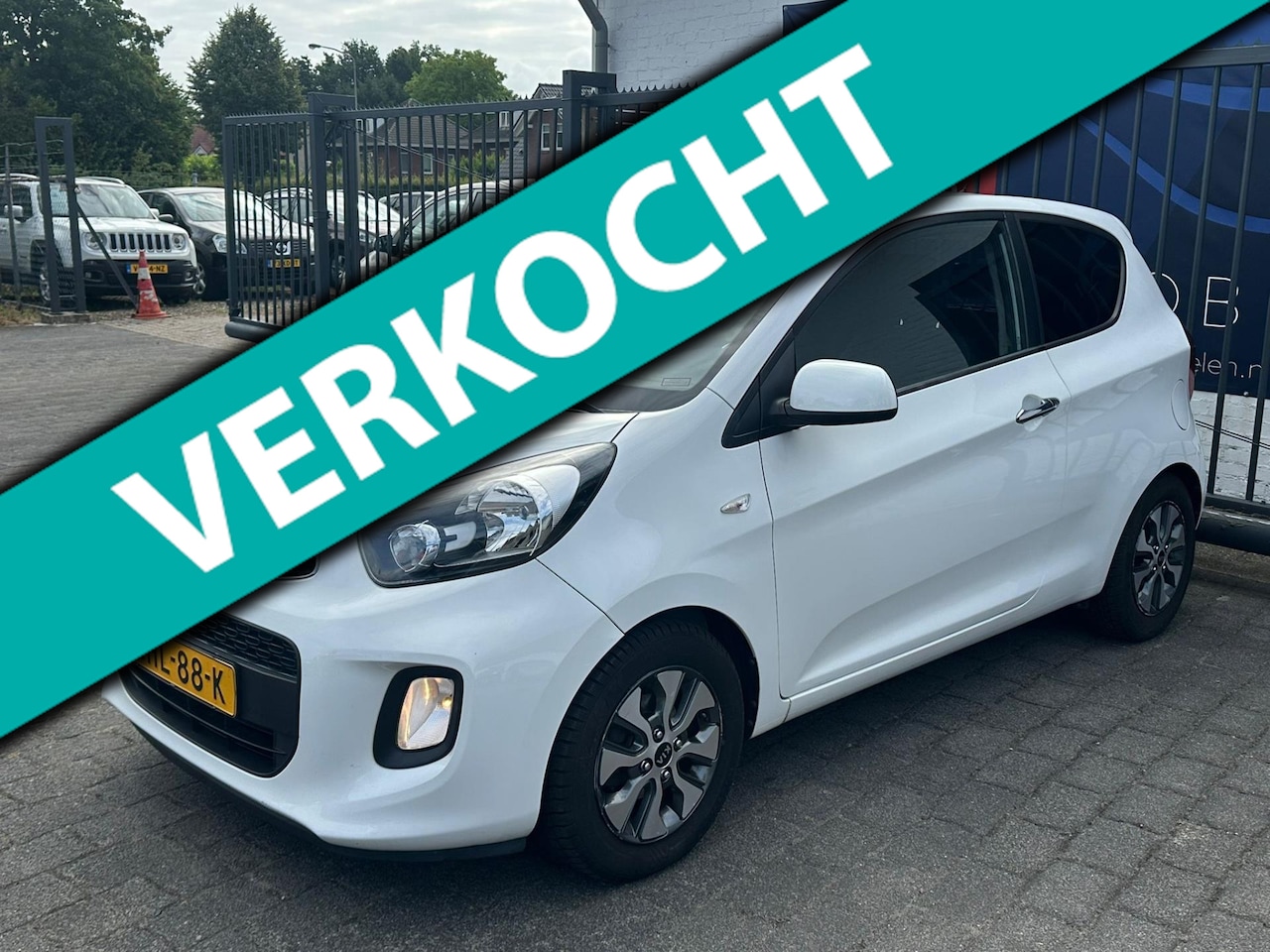 Kia Picanto - 1.0 CVVT ComfortLine / AIRCO / STOELVERWARMING / MULTIFUNCTIONEEL STUURWIEL - AutoWereld.nl