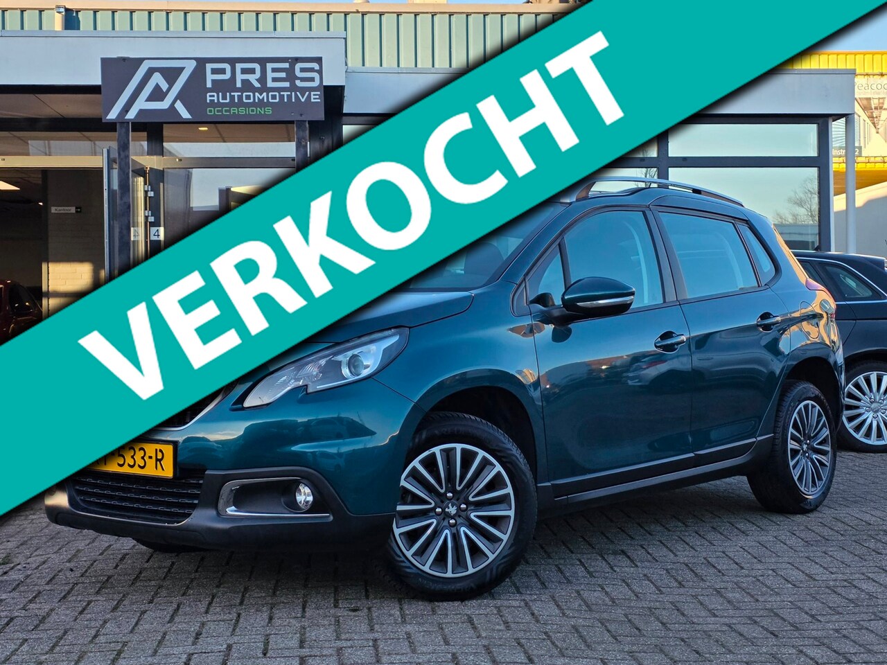 Peugeot 2008 - 1.2 PureTech Blue Lion |PANO|AIRCO|CRUISE|NAVI - AutoWereld.nl