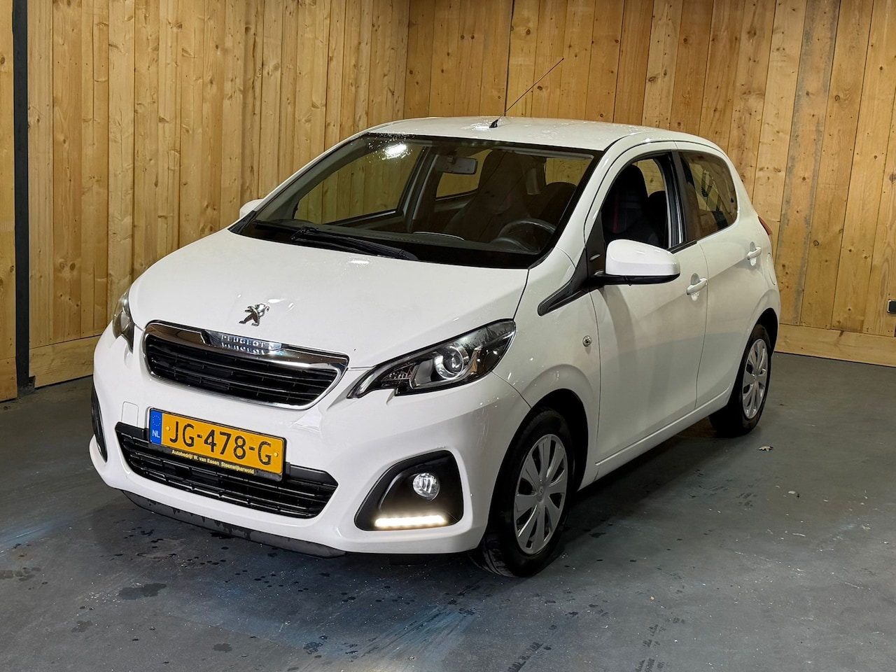 Peugeot 108 - 1.0 Active 2016 Wit 5-Deurs Airco NL auto - AutoWereld.nl