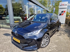 Toyota Yaris - 1.5 Hybrid Dynamic/NAVI/CAMERA/KEYLESS/LMV/CRUISE/1E EIGENAAR