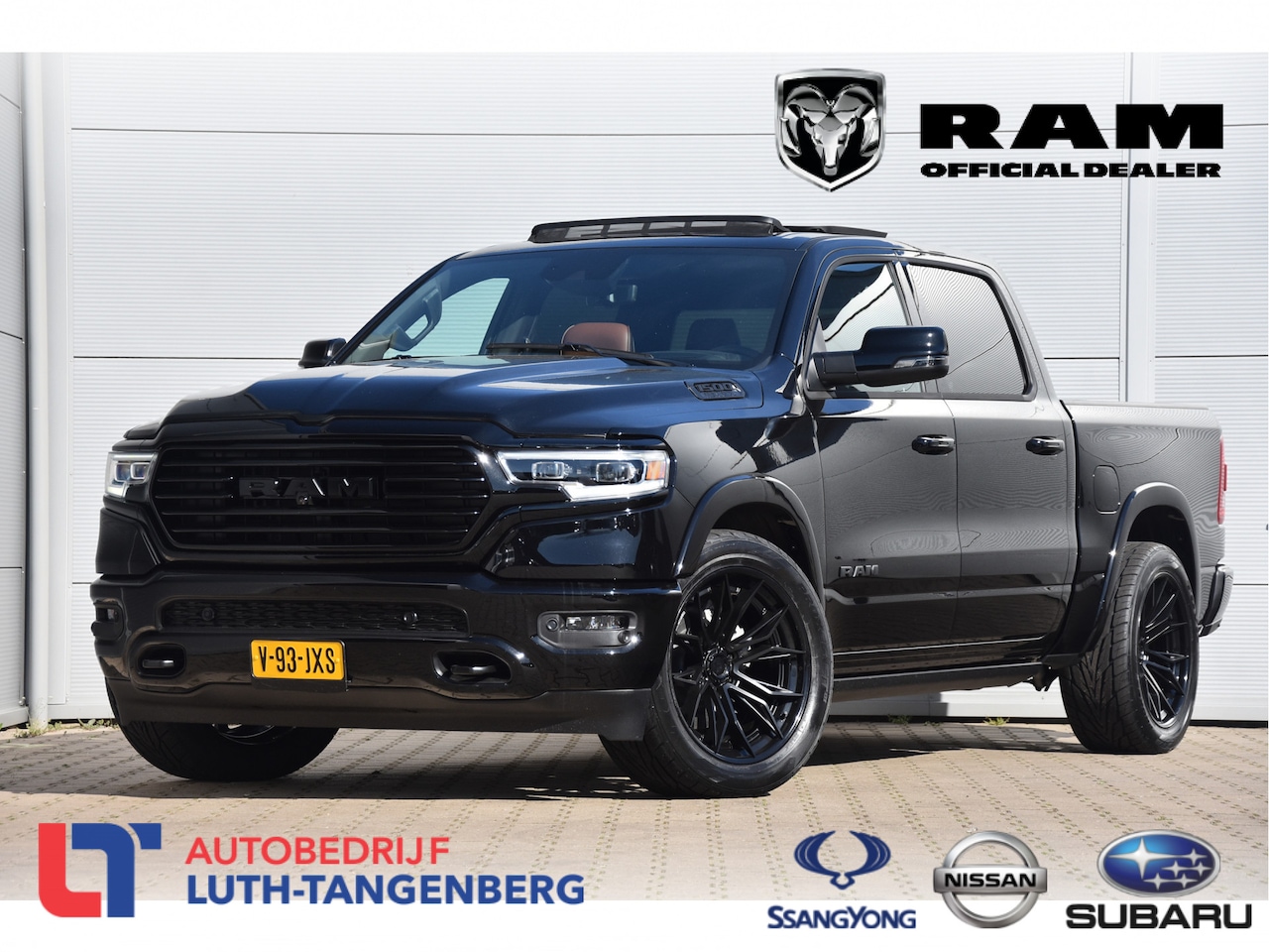 Dodge Ram 1500 - 5.7 V8 4x4 Crew Cab Longhorn 5.7 V8 4x4 Crew Cab Longhorn - AutoWereld.nl