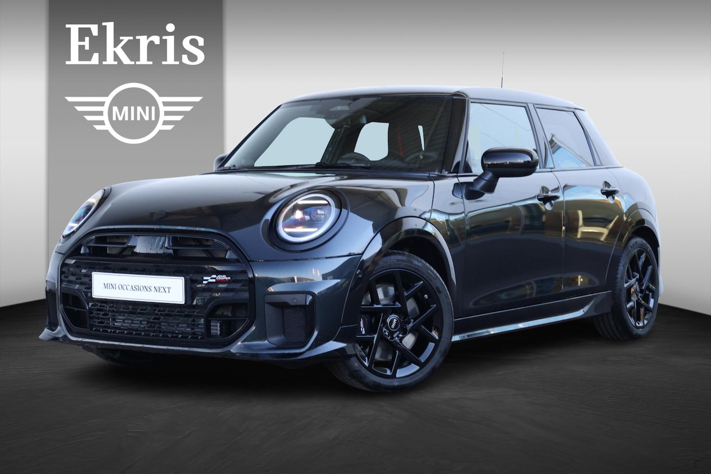 MINI Cooper - Mini 1.5 C John Cooper Works M Comfort Acces/ Head-Up/ Harman-Kardon/ Stoelverwarming/ Stu - AutoWereld.nl