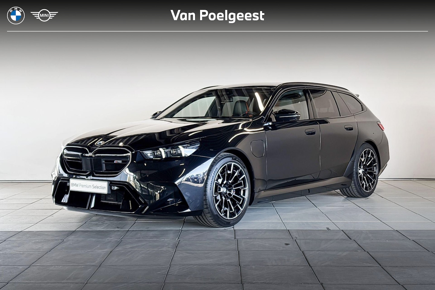 BMW 5-serie Touring - M5 | Trekhaak | Bowers & Wilkins | Driving Assistant Professional - AutoWereld.nl
