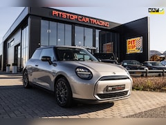 MINI Cooper - E Essential 40.7 kWh NL Auto, Camera, PDC voor & Achter, SOH 98%