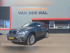 BMW X5 - GRIJSKENTEKEN/VAN