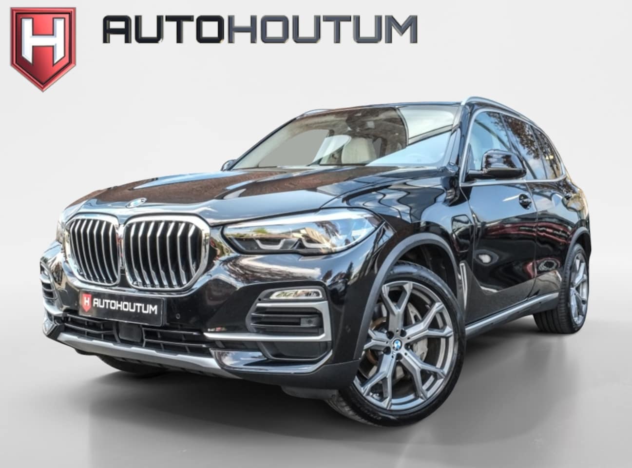 BMW X5 - xDrive45e High Executive | SOH 90% | Panoramadak | Leder - AutoWereld.nl