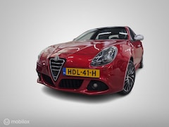 Alfa Romeo Giulietta - QV 1750tbi Rosso comp/Pano/Xenon/Navi