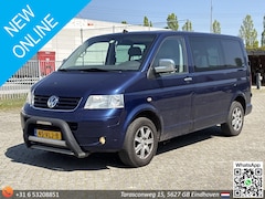 Volkswagen Transporter - 2.5 TDI 300 Dubbel Cabine | € 4.950, - MARGE | Automaat | Airco | Navi | PDC | Trekhaak |