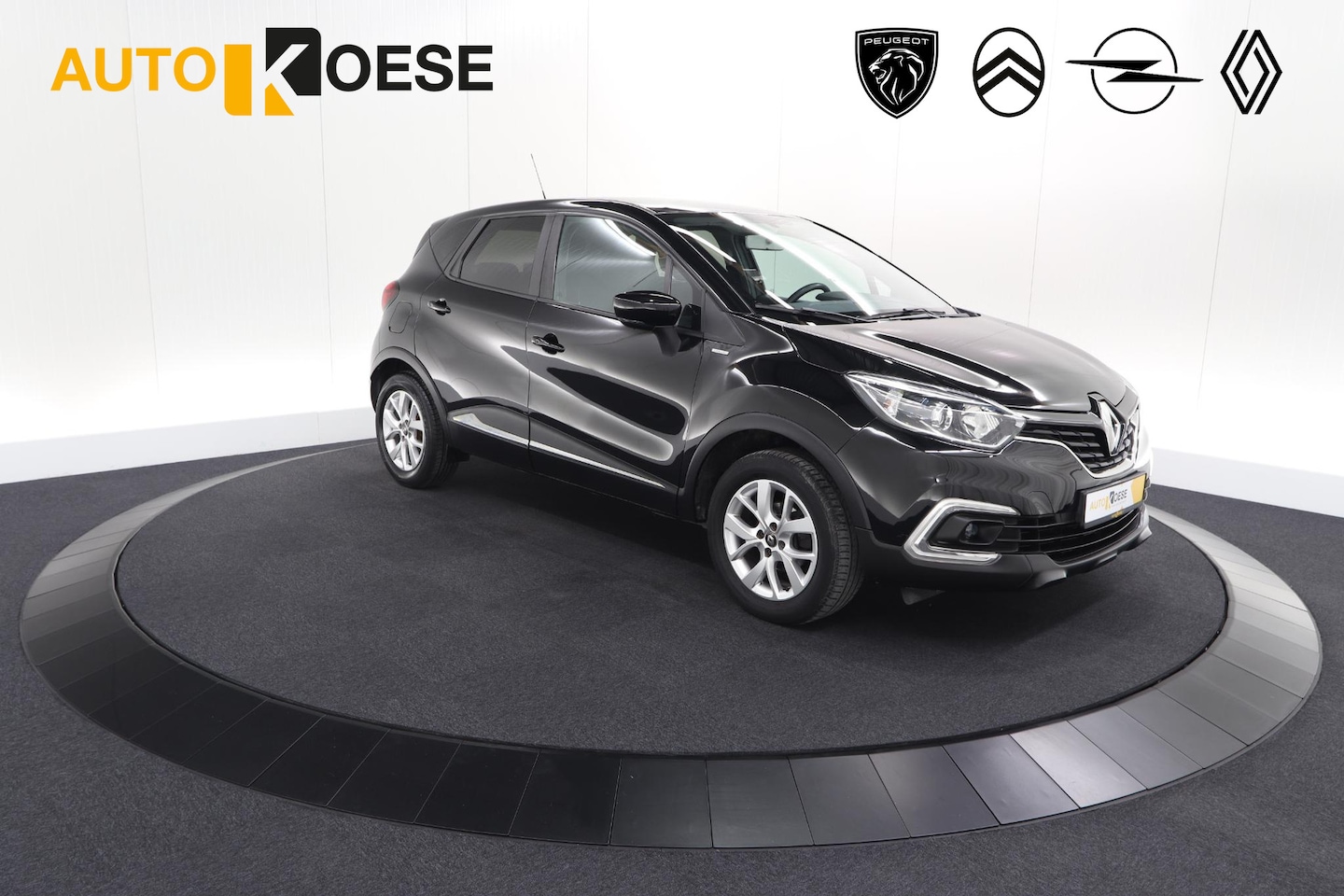 Renault Captur - TCe 90 Limited | Trekhaak | Navigatie | Parkeersensoren - AutoWereld.nl