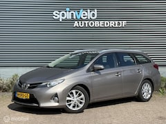 Toyota Auris - 1.3 Aspiration -Camera - Trekhaak - Climate
