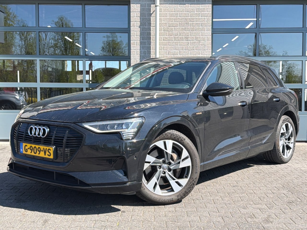 Audi e-tron - e-tron 55 quattro advanced 95 kWh|SOH 90% |AFN. TREKHAAK|LEDER| - AutoWereld.nl