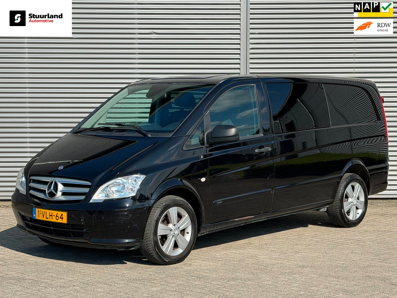 Mercedes-Benz Vito - 113 CDI L2H1 Dubbelcab Airco/ PDC/ Trekhaak/ Bluetooth/ - AutoWereld.nl