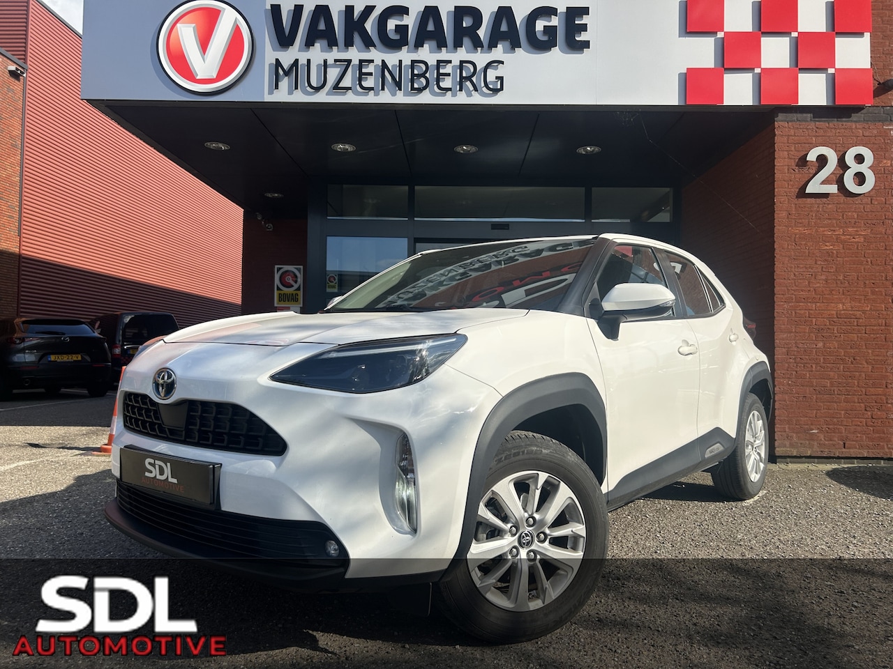 Toyota Yaris Cross - 1.5 Hybrid Comfort // LED // APPLE CARPLAY / ANDROID AUTO // ADAPTIVE CRUISE // CLIMA // C - AutoWereld.nl