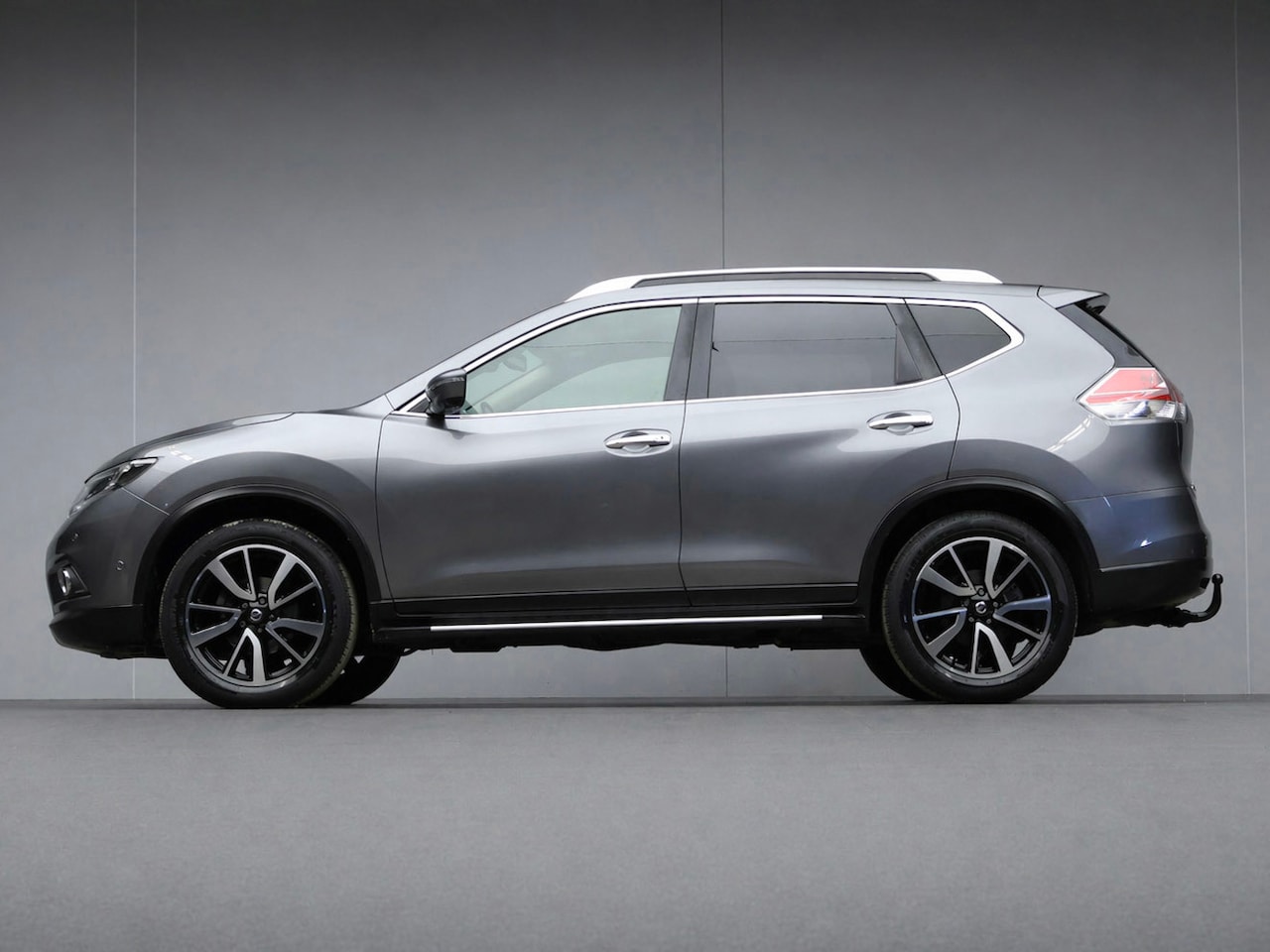 Nissan X-Trail - 1.6 DIG-T Tekna Sport (SCHUIFDAK,NAVI,CAMERA,360 VIEW,STOELVERWARMING,LEDER,ELEKTRISCHE ST - AutoWereld.nl