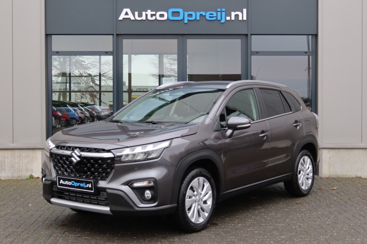 Suzuki S-Cross - 1.4 Boosterjet Select Smart Hybrid AUTOMAAT Clima, NAVI, Camera, Stoelverwarming - AutoWereld.nl