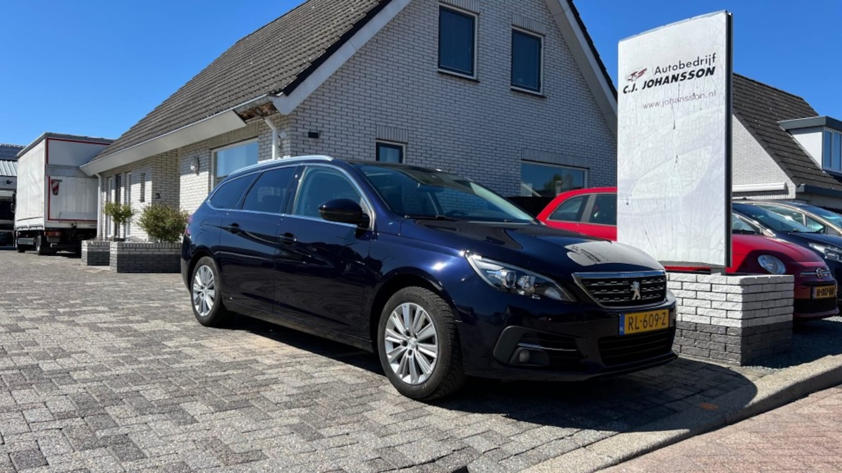 Peugeot 308 - 1.2 Pure tech blue lease Premium AUTOMAAT - AutoWereld.nl