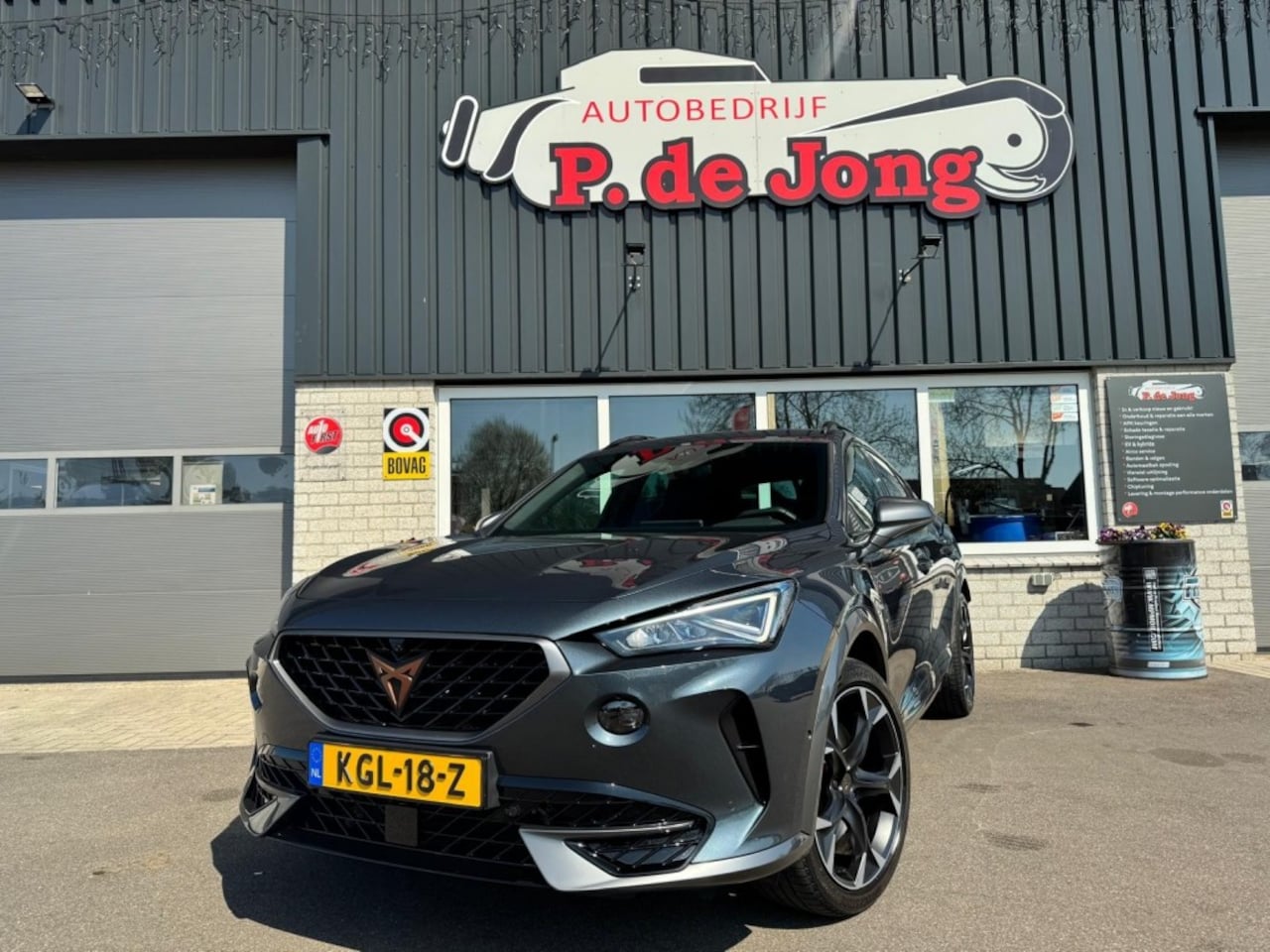 CUPRA Formentor - 1.4 E-Hybrid VZ 245PK Copper edition VZ stuurwiel Leder 360camera Blindspot etc! - AutoWereld.nl